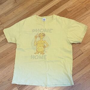 Yellow Graphic T-Shirt with ET Design vintage